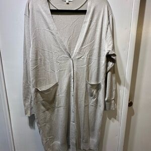 Uniqlo Elegant Cream Cardigan Sweater